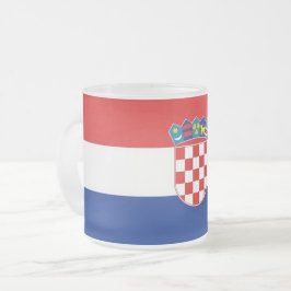 Fryst litet glas mugg med flagga av Kroatien