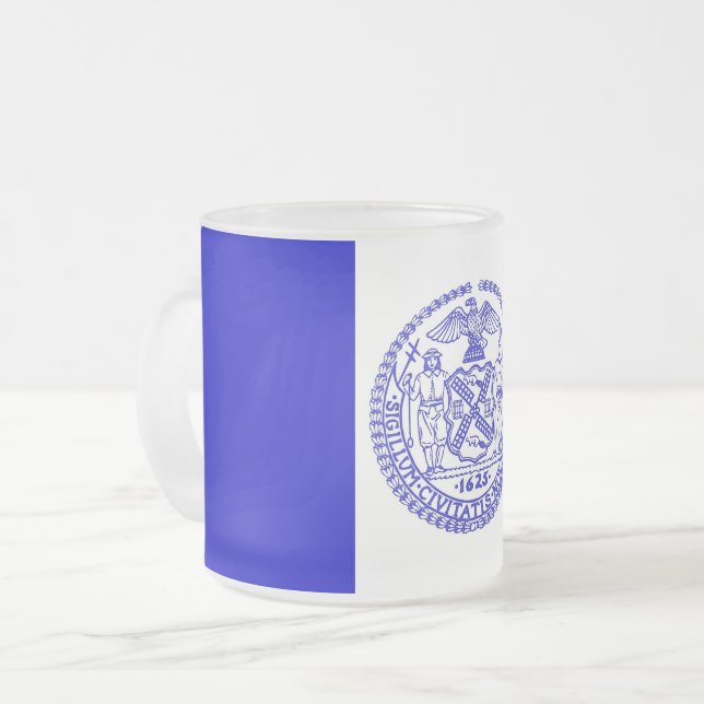 Fryst, litet glas mugg med flagga av New York City (Framsida vänster)