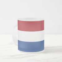 Fryst litet glas mugg med flagga Nederländerna