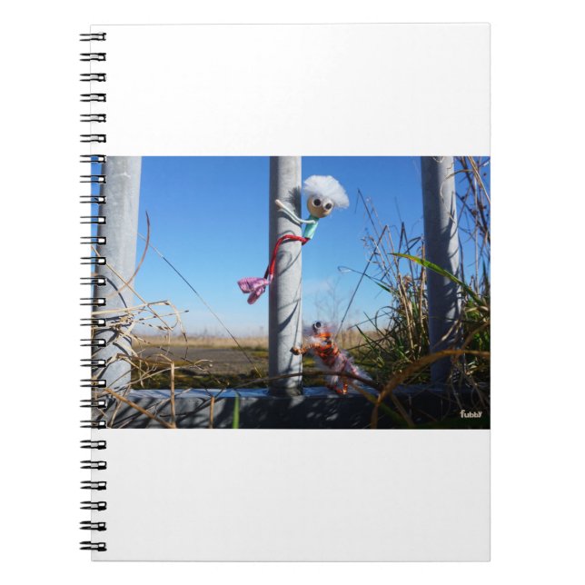 Fubby fantasie, op de vlucht voor een dier. anteckningsbok (Framsidan)