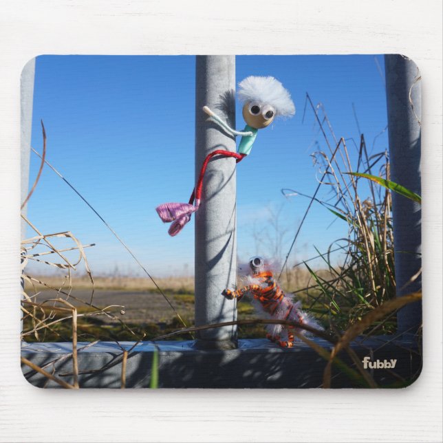 Fubby fantasie, op de vlucht voor een dier. musmatta (Framsidan)