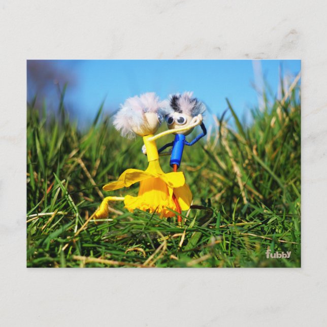 Fubby poppetjes die dansen met Narcissenjurk. Vykort (Framsida)