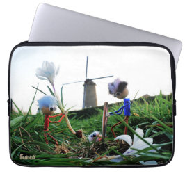 Fubby's bij een molen planten een krokus bol. laptop fodral