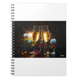 Fubby's die feestelijk proosten met vuurwerk. anteckningsbok