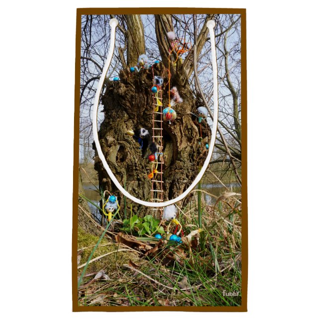 Fubby's die Paas eieren verzamelen. (Framsidan)