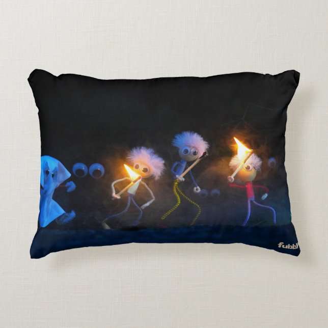 Fubby's op spooktocht, halloween grap. prydnadskudde (Framsidan)