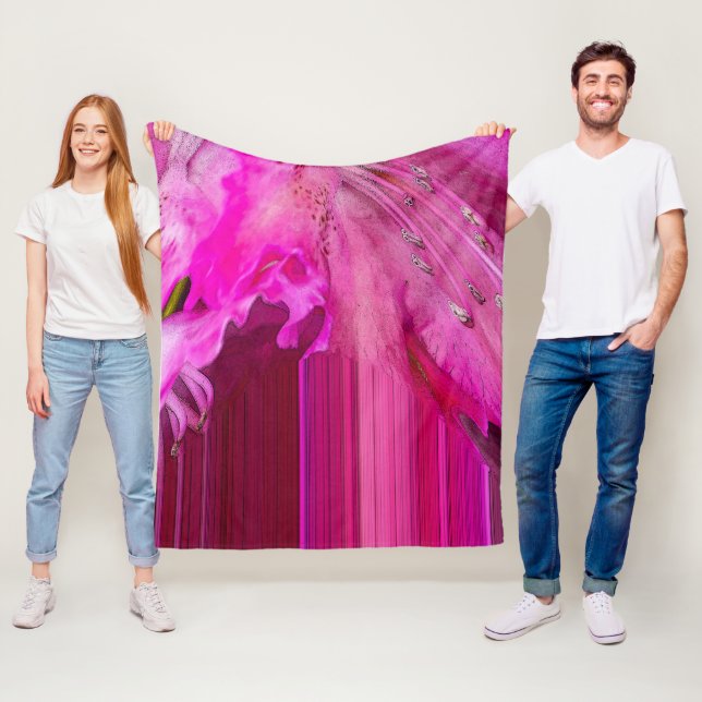 Fuchsia fantasy fleecefilt (På plats)