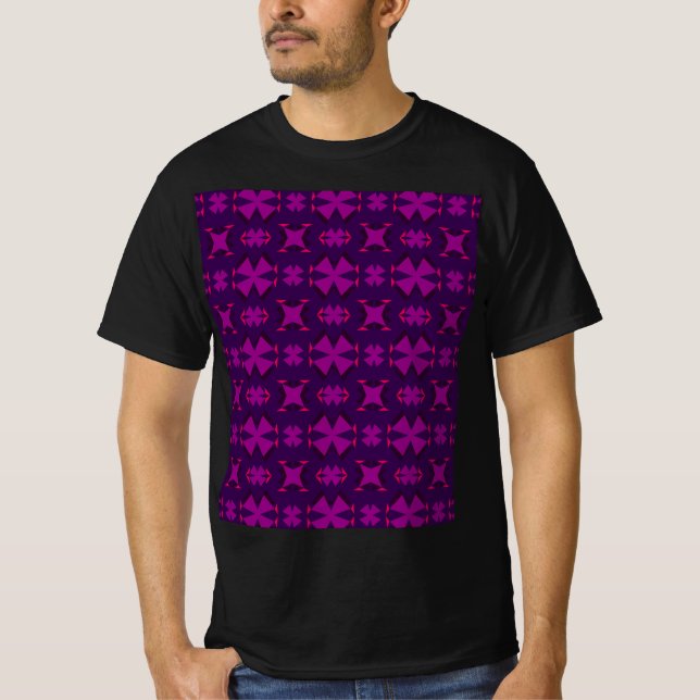 Fuchsia Geotech: A Vibrant Abstract Geometric Text T Shirt (Framsida)