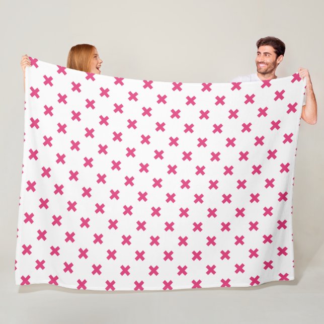 Fuchsia kor stygn på vita fleecefilt (På plats)
