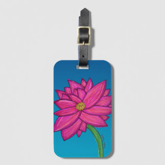 Fuchsia Pink Flower with blue background Tote Bagagebricka