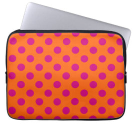 Fuchsia polka dots på orange laptop sleeve