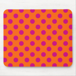 Fuchsia polka dots på orange musmatta