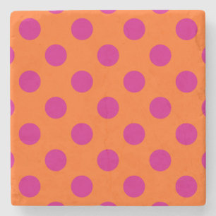 Fuchsia polka dots på orange underlägg sten