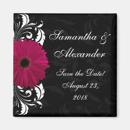 Fuchsia Rulla Gerbera Daisy w/Black and White Magnet