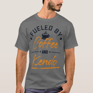 Fueled av Coffee och Kendo Kenjusu Kata Katana Sam T Shirt