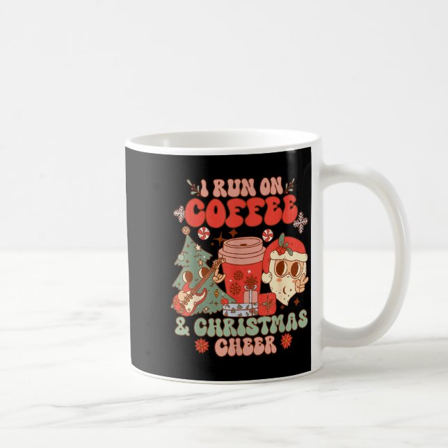Fueled By Coffee &amp; Christmas Cheer Funny Coffe Kaffemugg (Höger)