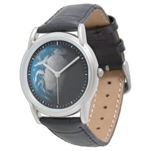 Ful Earth som visar simulerade moln över Antarctic Armbandsur