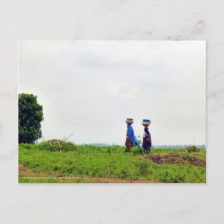 Fulani Woman på landsbygden Vykort