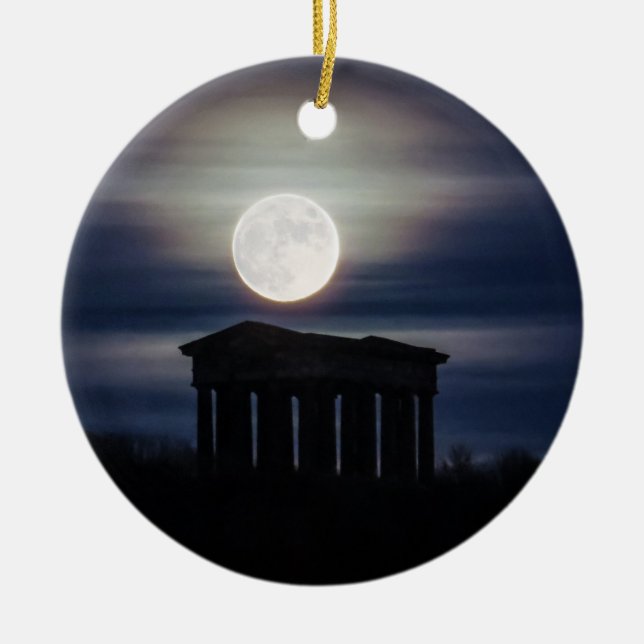 Full måne över Penshaw Monument Ornamet Julgransprydnad Keramik (Framsidan)