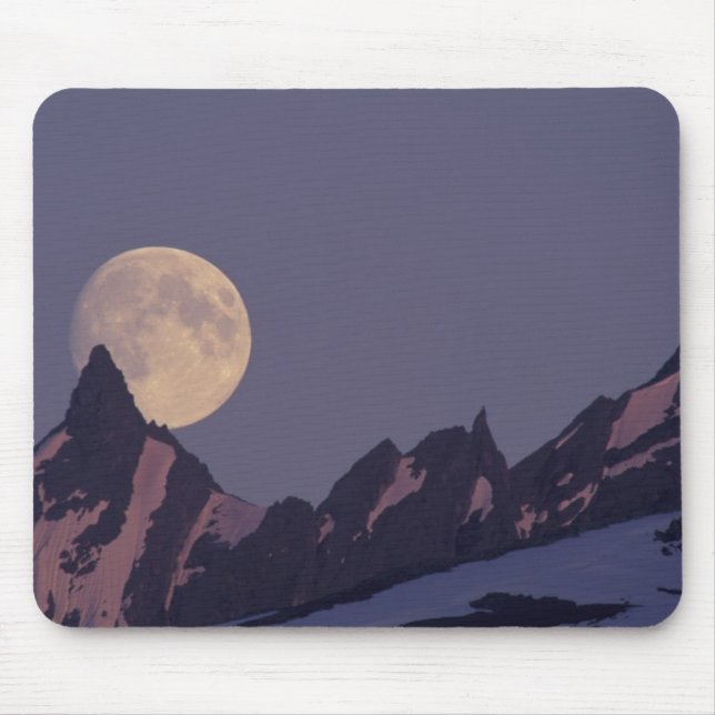 Full Moon Rises | Chugachbergen Alaska Musmatta (Framsidan)