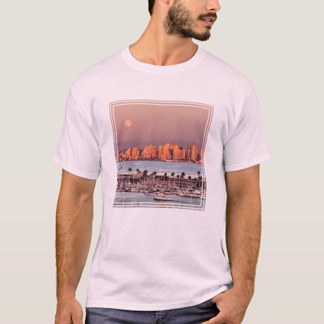 Fullmåne över San Diego T Shirt (Framsida)
