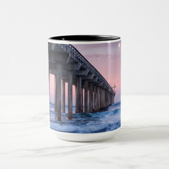 Fullmåne över Scripps Pier Mugg (Center)