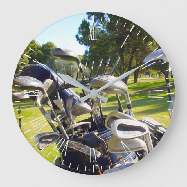 Fullt av golfKlubbar, väggklocka (Framsida)