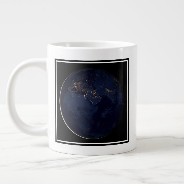 Fullt Earth med City Ljus Jumbo Mugg (Vänster)