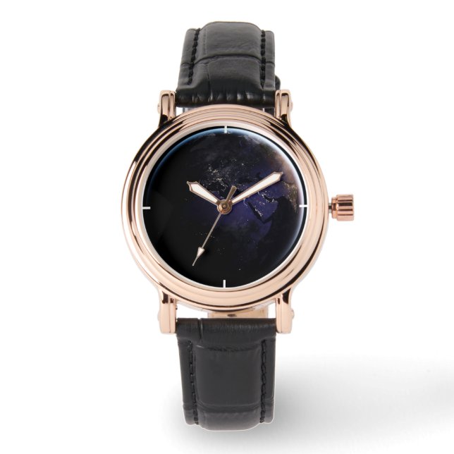 Fullt Earth som visar Ljus i Europa på natten. Armbandsur (Framsida)