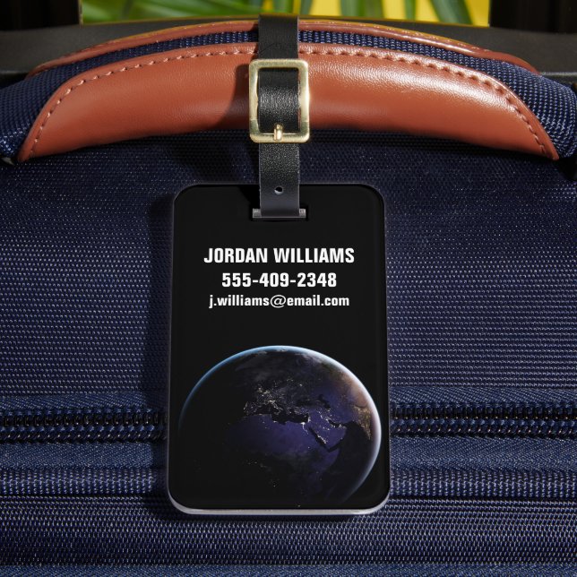 Fullt Earth som visar Ljus i Europa på natten. Bagagebricka (Framsida Insitu 2)