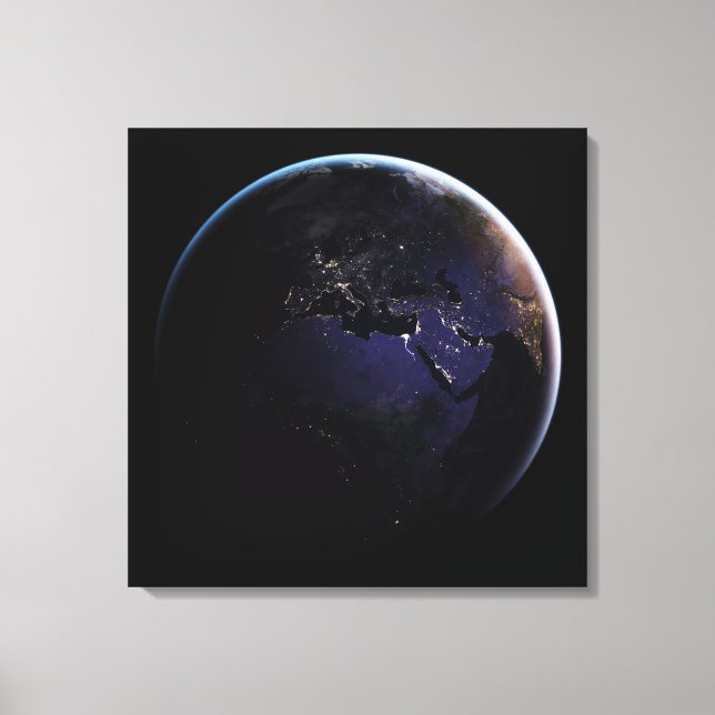 Fullt Earth som visar Ljus i Europa på natten. Canvastryck (Framsida)