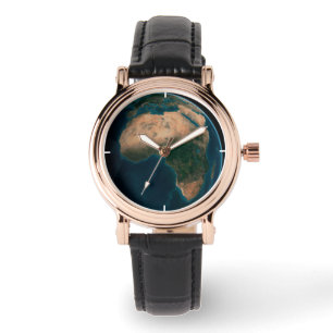 Fullt Jord från rymden ovanför den afrikanska kont Armbandsur