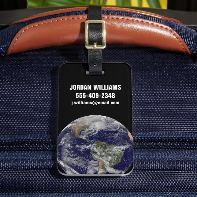 Fullt Jorden med en mäktig vinterstorm. Bagagebricka (Framsida Insitu 2)