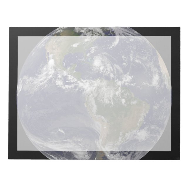 Fullt Jorden med orkanen Irene över Bahamas. Anteckningsblock (Framsida)