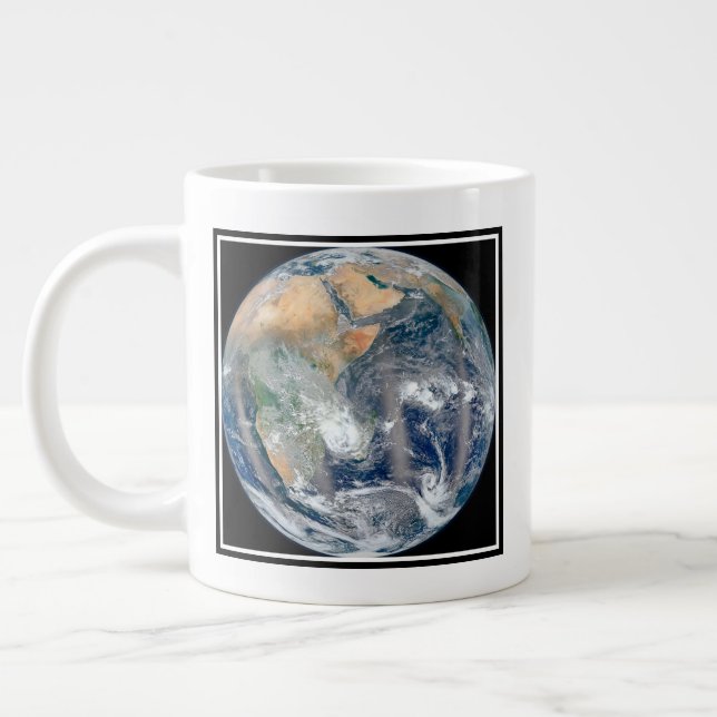 Fullt jorden som visar Östran Hemisphere. Jumbo Mugg (Vänster)