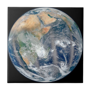 Fullt jorden som visar Östran Hemisphere. Kakelplatta