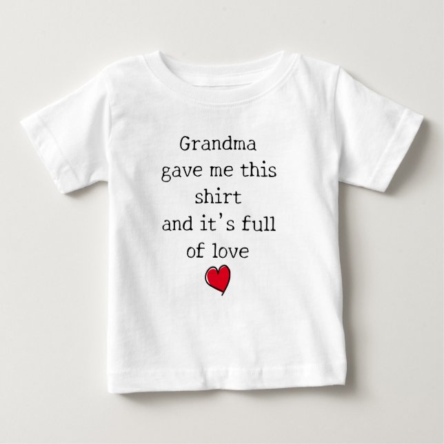 "Fullt of kärlek" Lusnyutläggning från mormor T Shirt (Framsida)