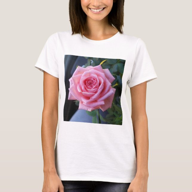 Fullt rosa ros t shirt (Framsida)