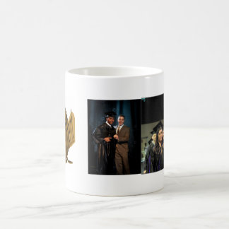 Fullt seglar studentenmuggen magisk mugg