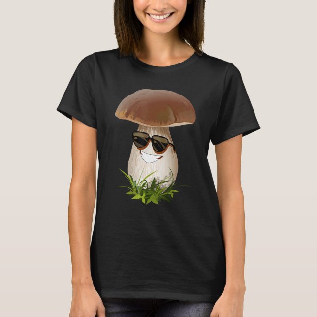 Fun Mushrooms Foraging Mycology Fungi Happy Mushro T Shirt (Framsida)