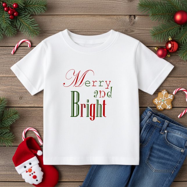 Fun Red and Green Merry and Bright Baby Christmas T Shirt (Skapare uppladdad)
