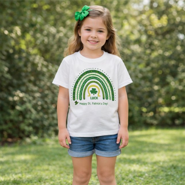 Fun St Patrick Boho Rainbow Luck Clover Leprechaun T Shirt (Skapare uppladdad)