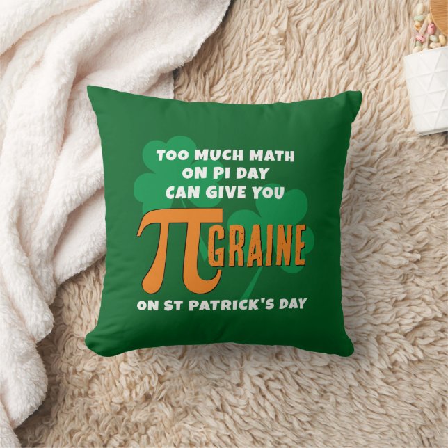Fun Too Much Math Pi Day St Patricks Day Kudde (Filt)