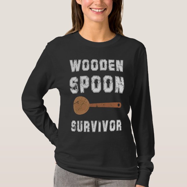 Fun Wooden Spoon Survivor Fantastic T Shirt (Framsida)