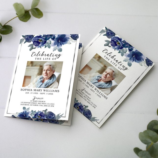 Funeral Order of Service | Blommigtens minnesprogr Kort (Skapare uppladdad)