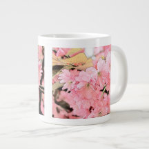 Fungerande konstnärliga blommar av körsbärsbär i r