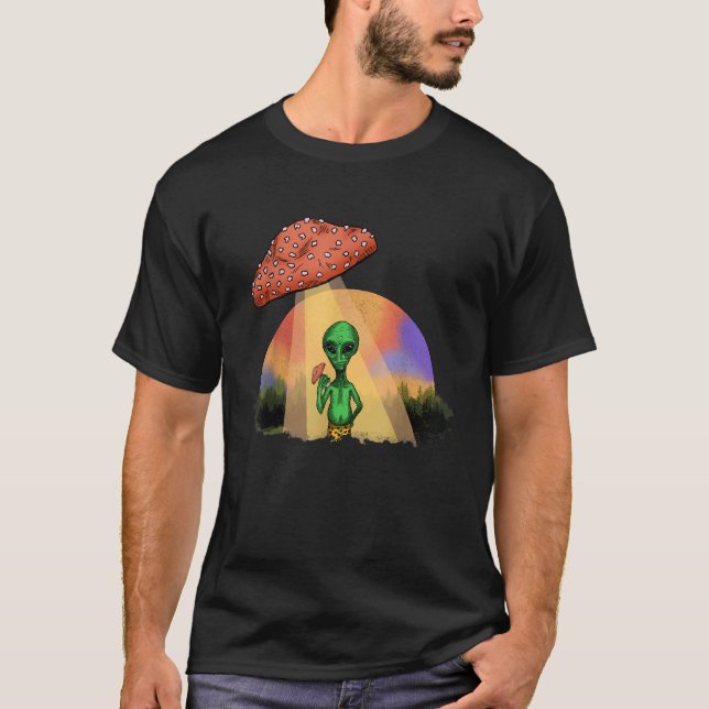 Fungus Magic Psilocybin Mushroom Alien UFO T Shirt (Framsida)