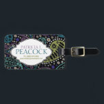 Funky Boho Hippie Peacock Paisley Personlig Bagagebricka<br><div class="desc">Lägg till förnamn och efternamn och kontaktuppgifter för att skapa din märkre i personligen! Bakgrunden från Retro stil paisley mönster, med ett modernt funky med djärvt och dynamiskt accent färg inspirerat av en palett av rik lila, blues och gröntar! Den här personligens bagagetapp har också en finare och en feminin...</div>