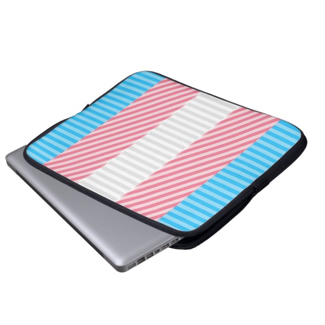Funky Boho Rand Abstrakt Transgender Pride Flagga Laptop Fodral (Framre botten)