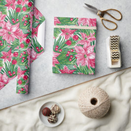 Funky Christmas Foliage Patterned Presentpapper